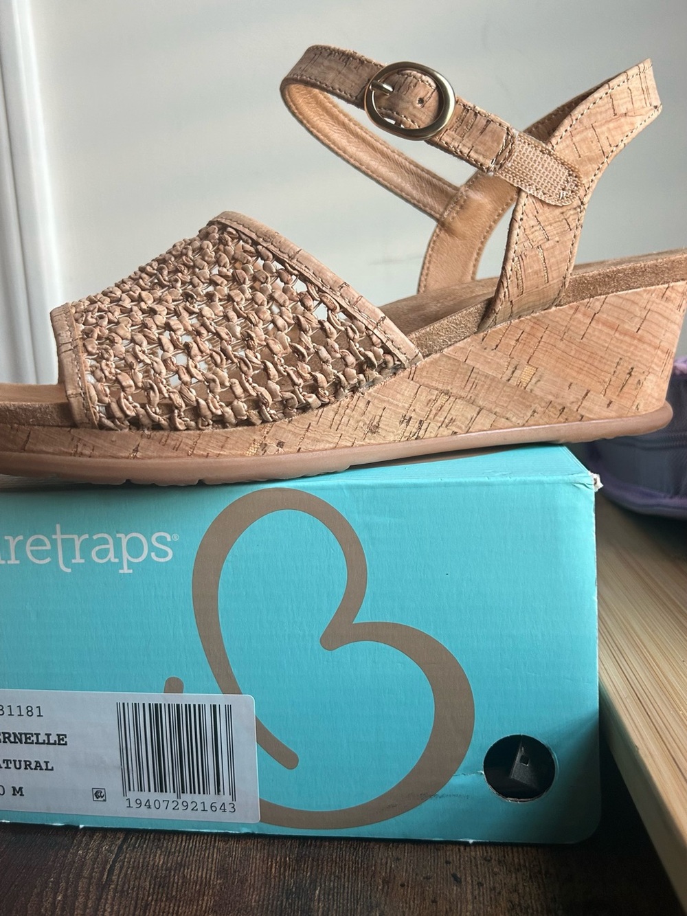 BareTraps Natural Tan Woven Cork-Effect Wedge Sandal Like New in Box!